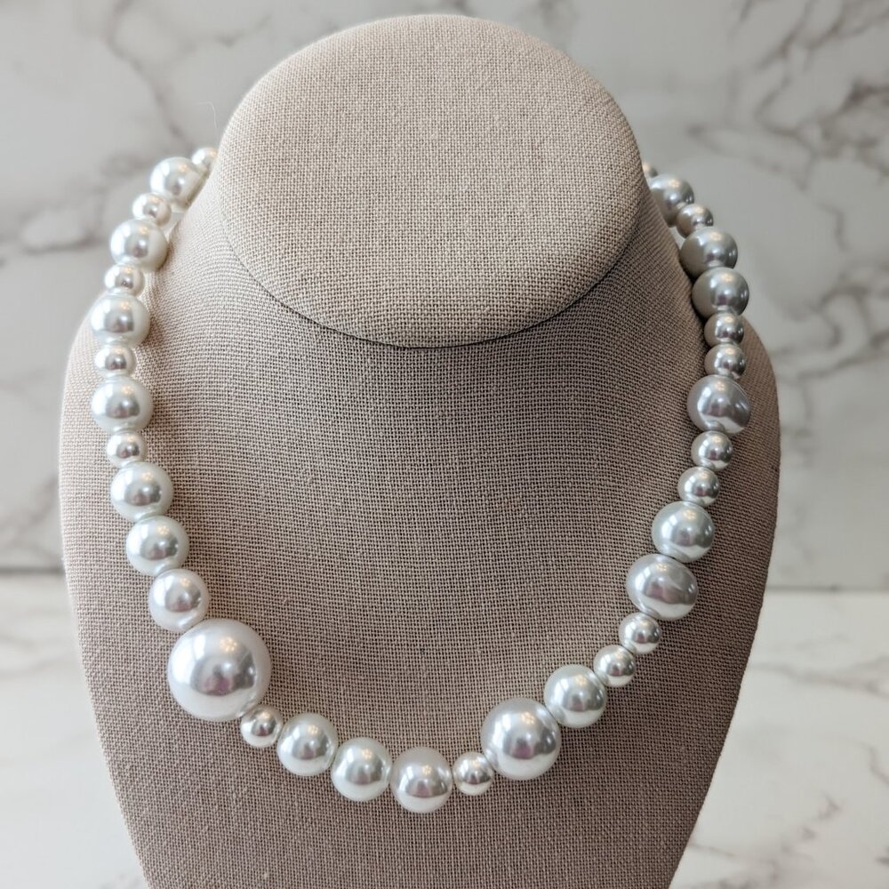 Anthropologie Bel Air Assorted Pearl Necklace